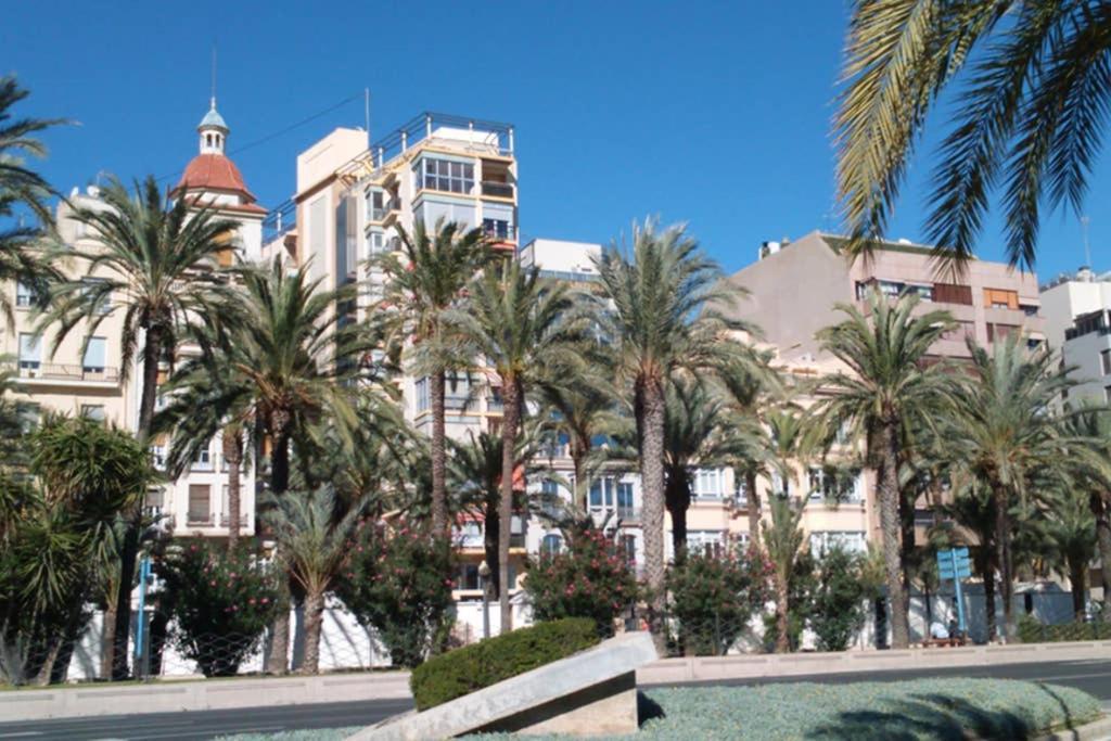Apartamento En El Centro De Alicante Extérieur photo