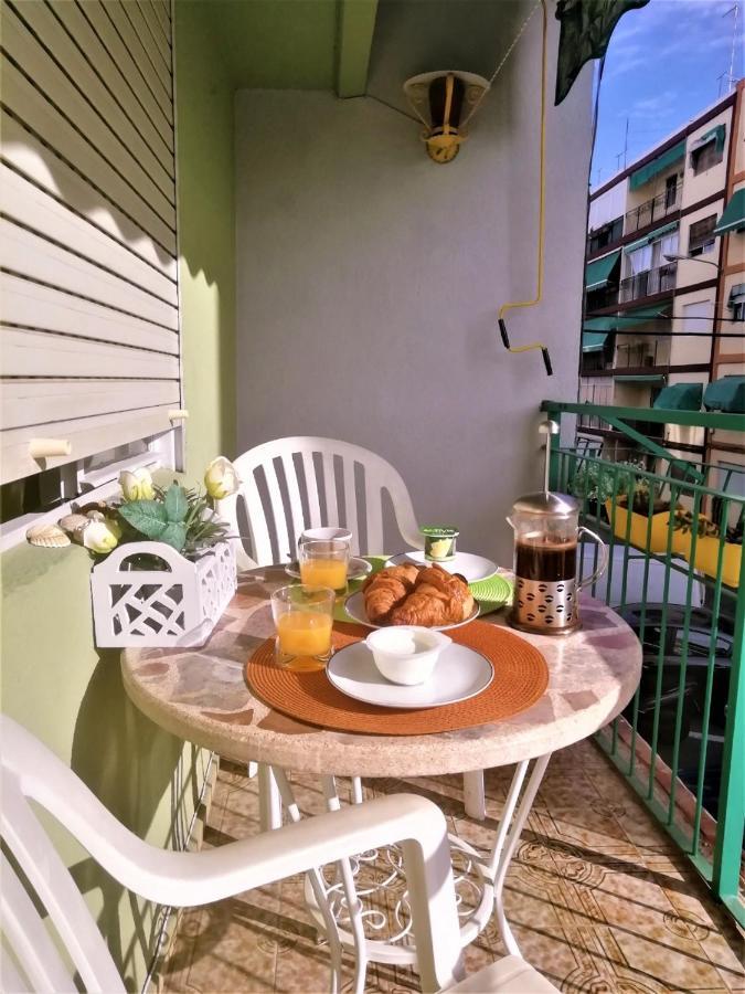 Apartamento En El Centro De Alicante Extérieur photo
